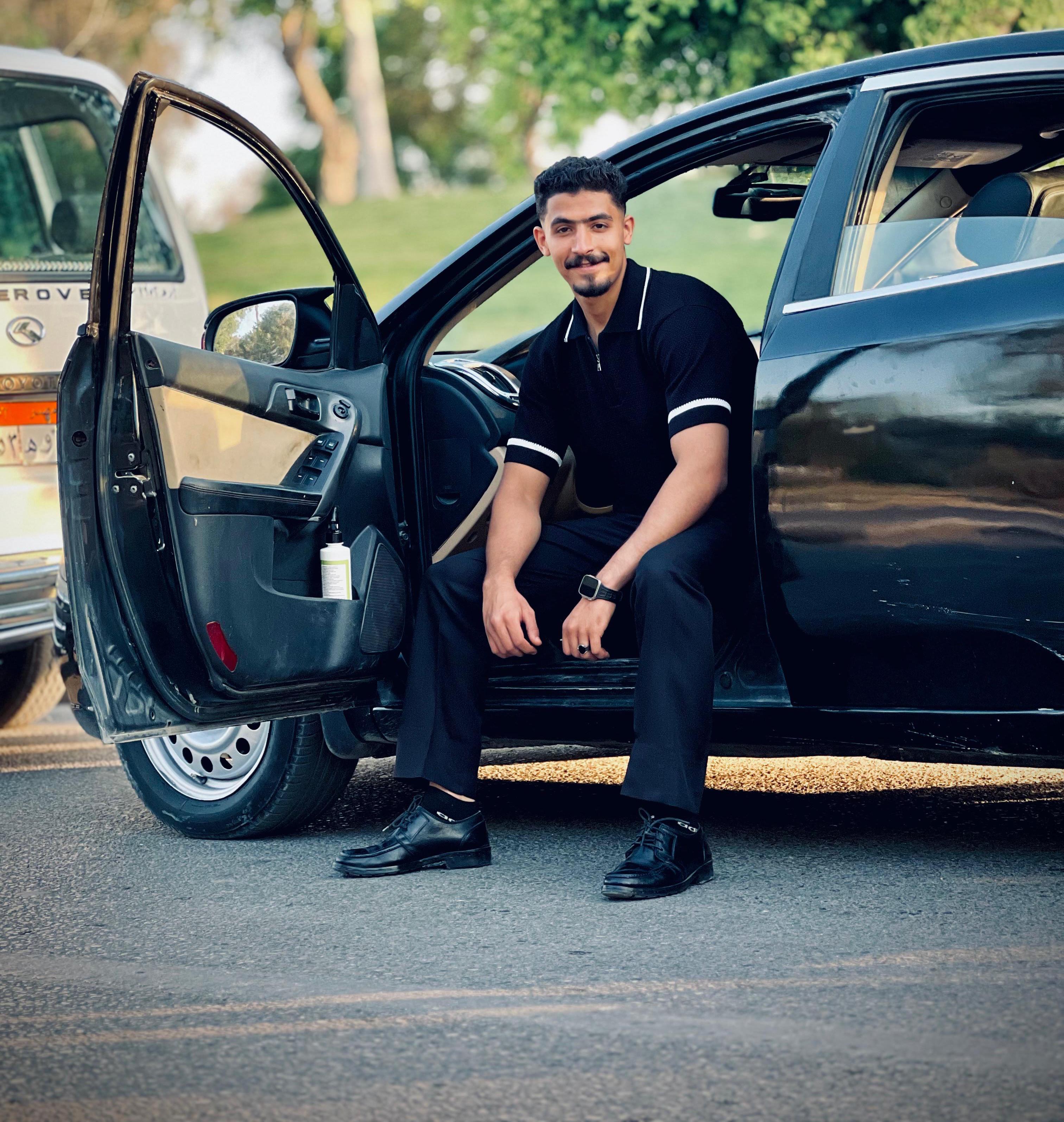 الفنان محمد الشناوي يجمع بين التمثيل والإشراف على مشاهد الأكشن في مسلسل "المروحة"